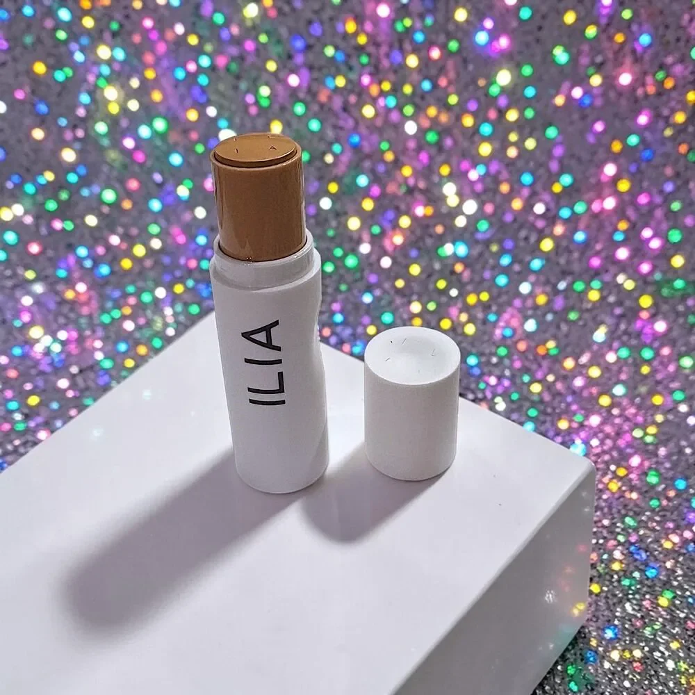 ILIA BEAUTY Skin Rewind Complexion Stick in Hawthorne 18N Full Size 0.35 oz NIB